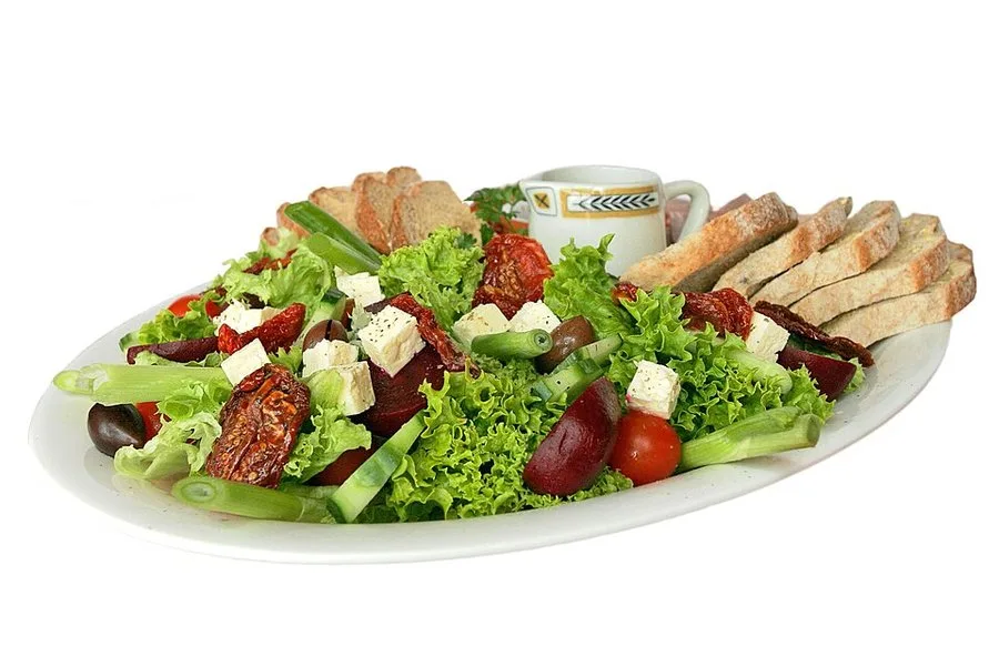 Mevsim Salatası